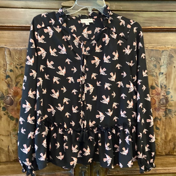 Madison Jules Black Ruffled Blouse - Picture 1 of 12